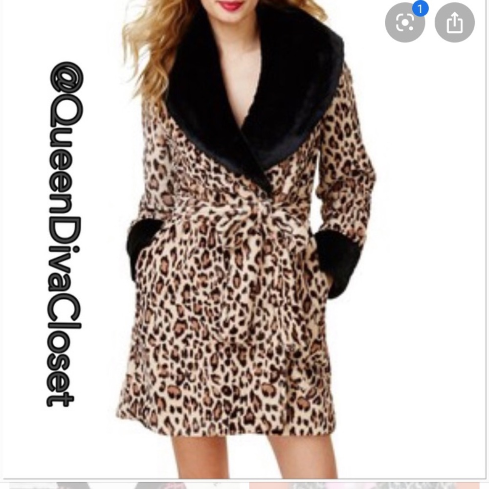 Betsey Johnson bathrobe